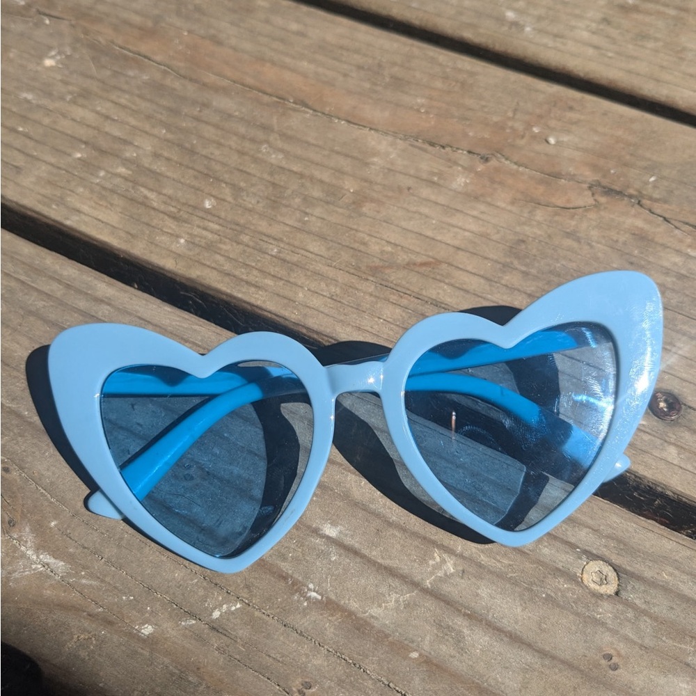 Heart-Shaped Sky Blue Sunglasses
